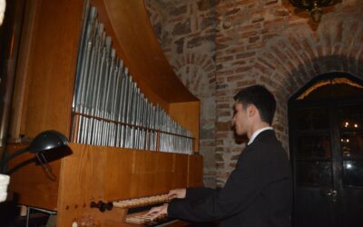 La Fundación adquirió un piano, un órgano, y un clavicordio de origen alemán